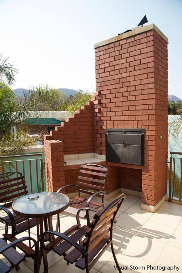 Palm Valley Inn And Day Spa Hartbeespoort Εξωτερικό φωτογραφία