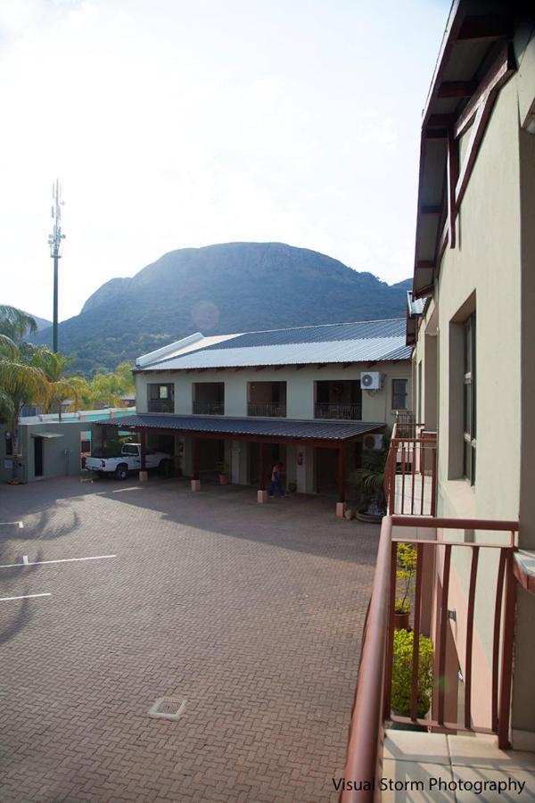 Palm Valley Inn And Day Spa Hartbeespoort Εξωτερικό φωτογραφία