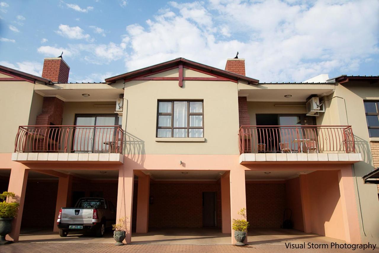 Palm Valley Inn And Day Spa Hartbeespoort Εξωτερικό φωτογραφία