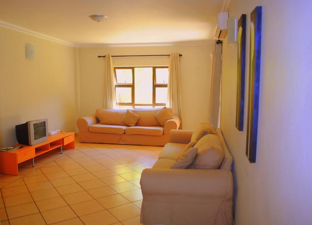Palm Valley Inn And Day Spa Hartbeespoort Εξωτερικό φωτογραφία