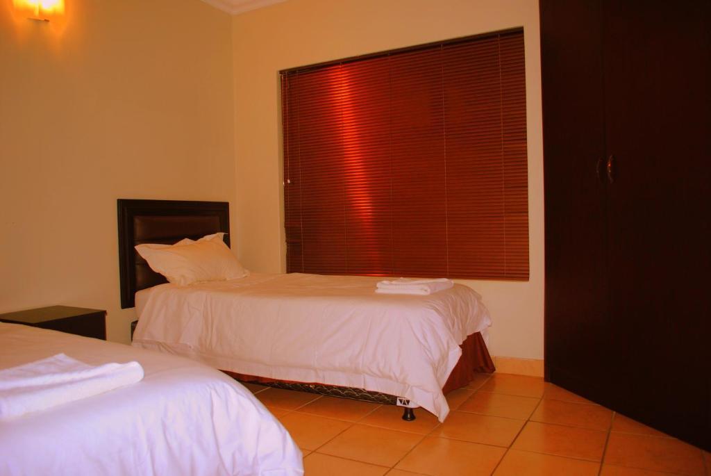 Palm Valley Inn And Day Spa Hartbeespoort Εξωτερικό φωτογραφία