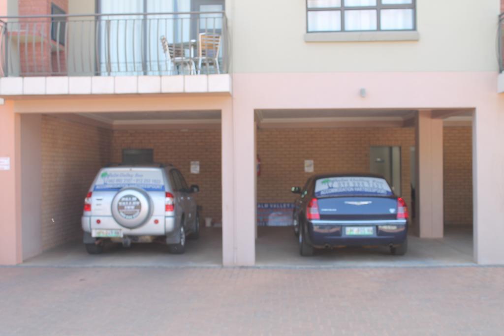 Palm Valley Inn And Day Spa Hartbeespoort Εξωτερικό φωτογραφία