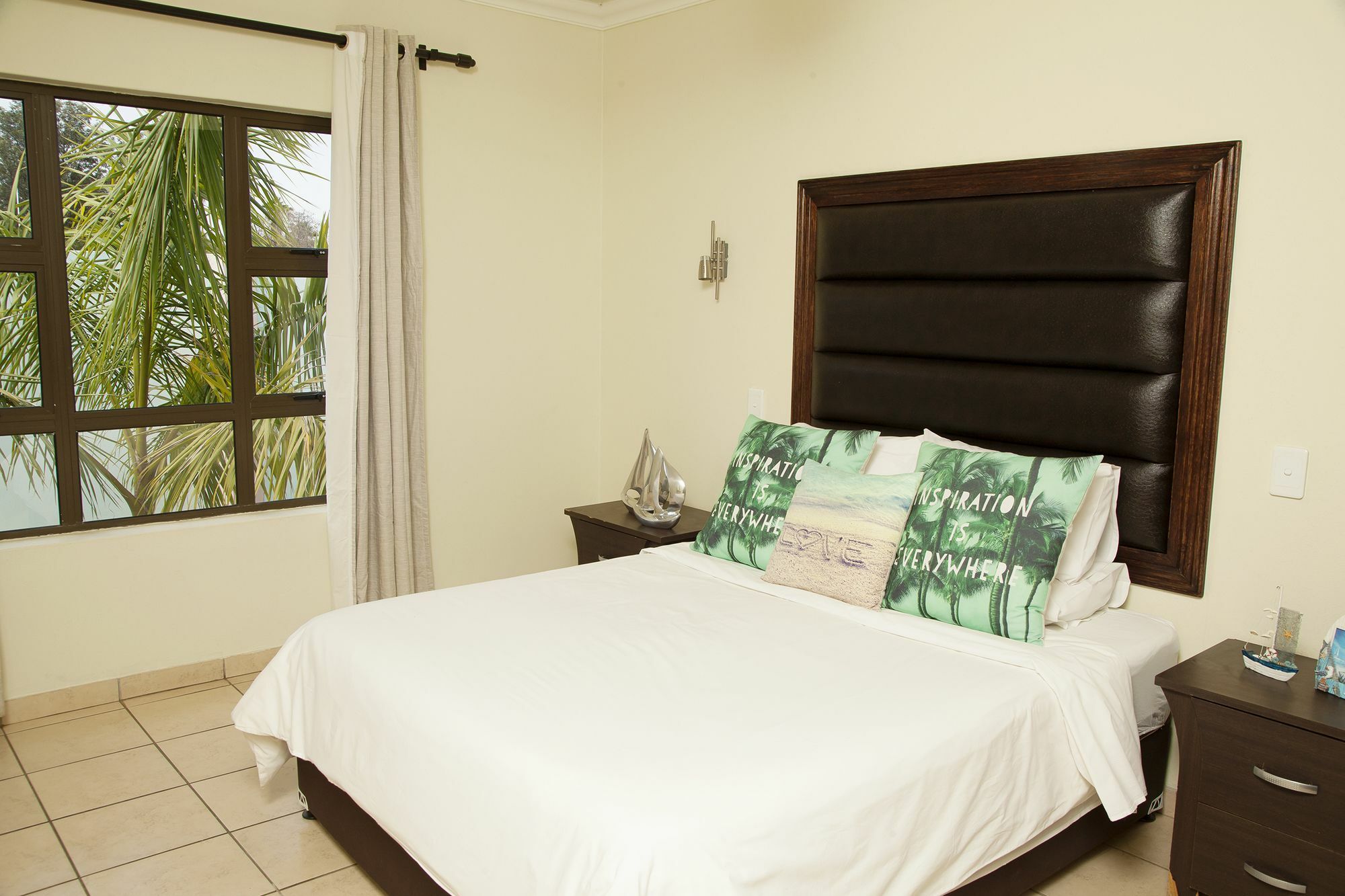 Palm Valley Inn And Day Spa Hartbeespoort Εξωτερικό φωτογραφία